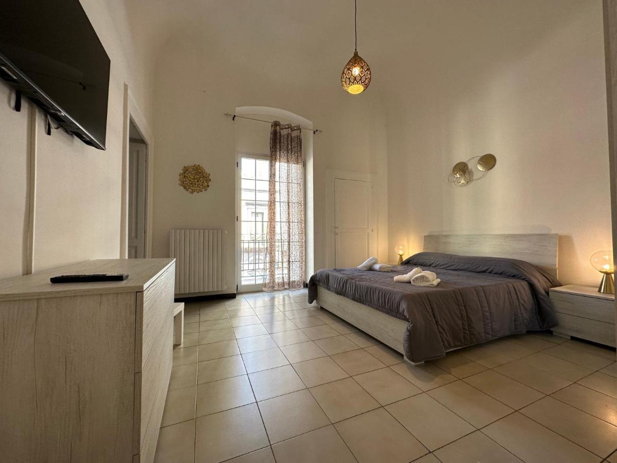 Cconforthotels Appartamento Crispi Bari Bagian luar foto