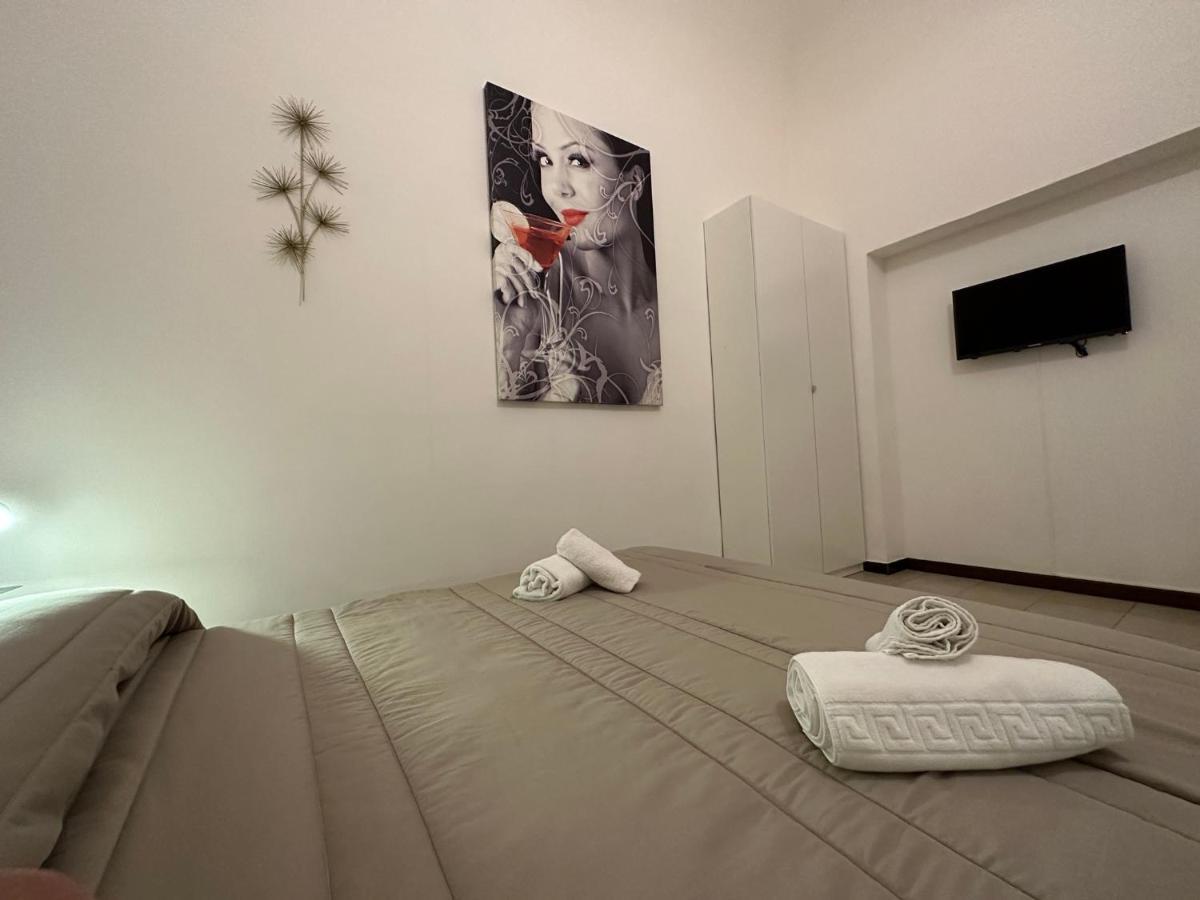Cconforthotels Appartamento Crispi Bari Bagian luar foto