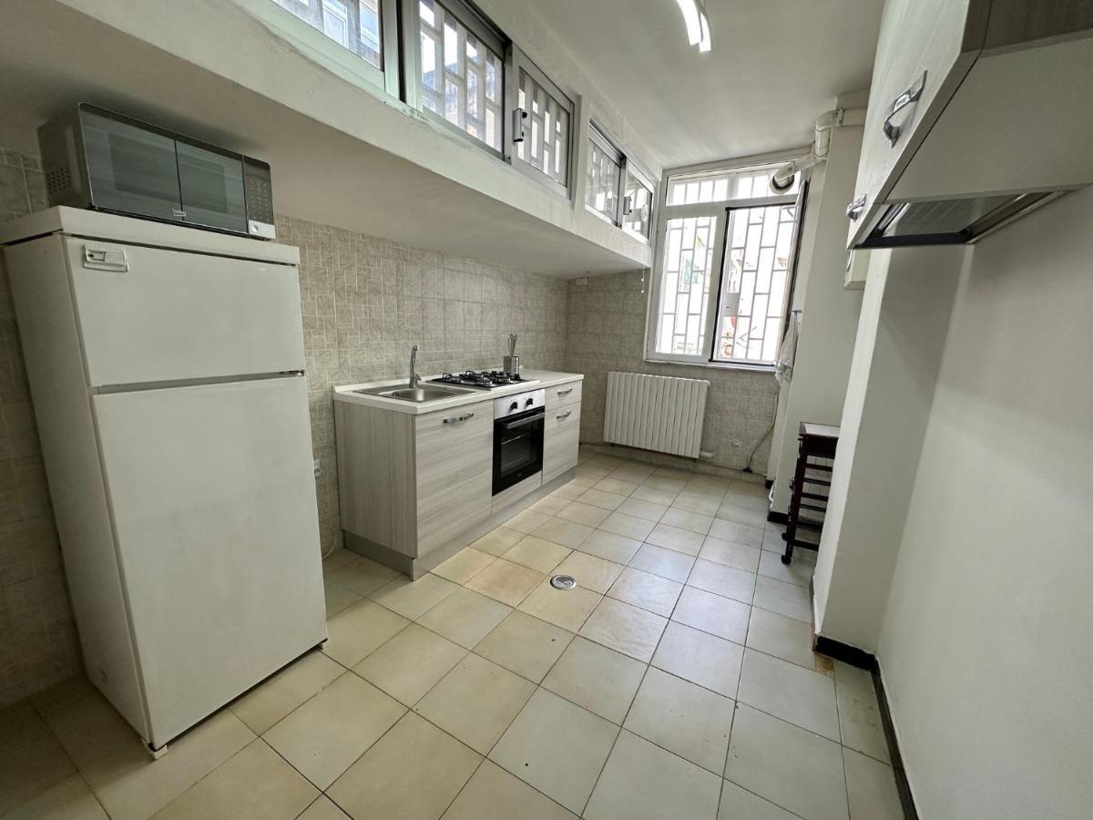 Cconforthotels Appartamento Crispi Bari Bagian luar foto