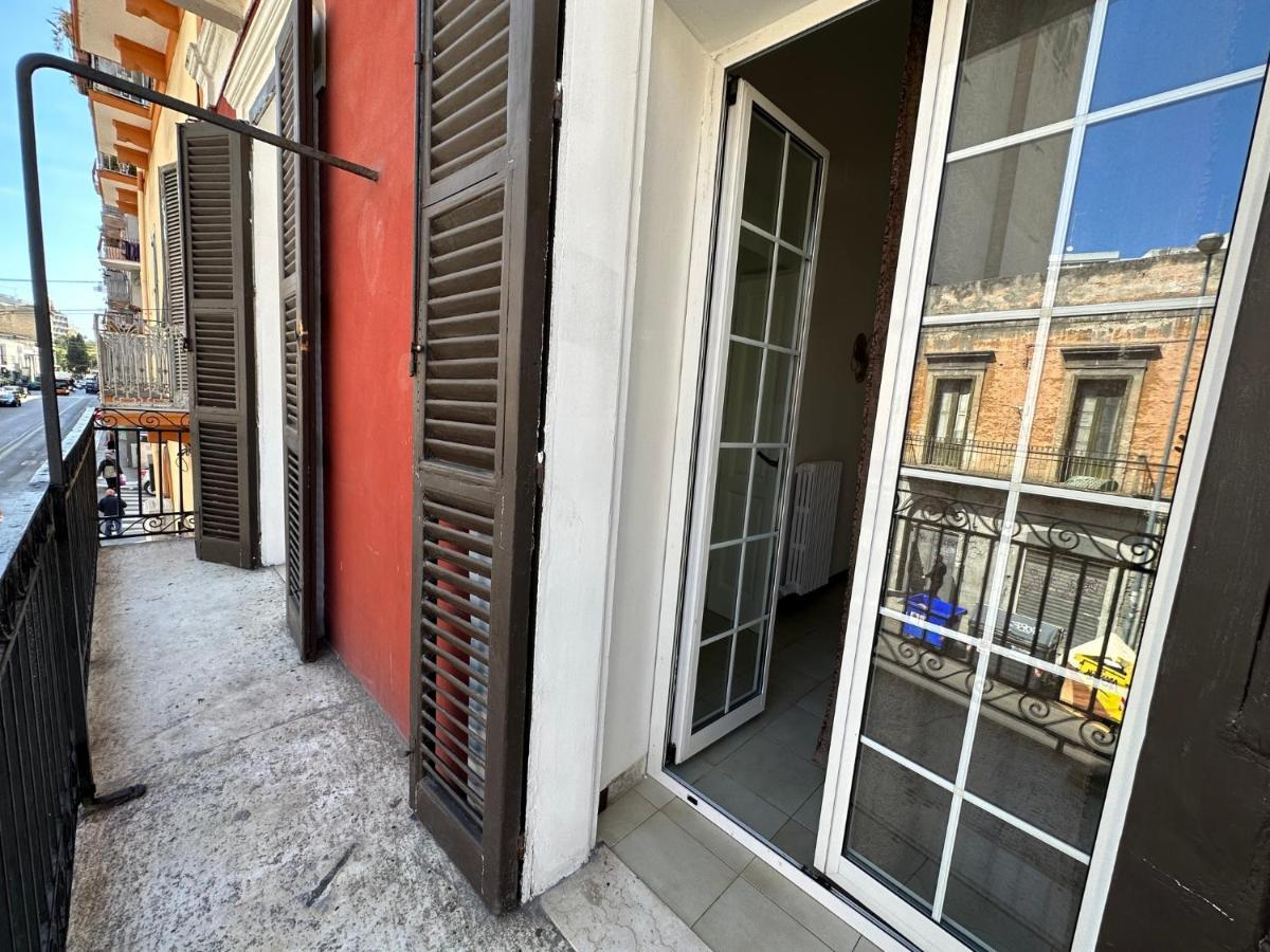 Cconforthotels Appartamento Crispi Bari Bagian luar foto