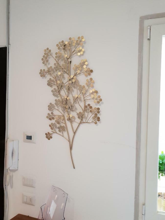 Cconforthotels Appartamento Crispi Bari Bagian luar foto